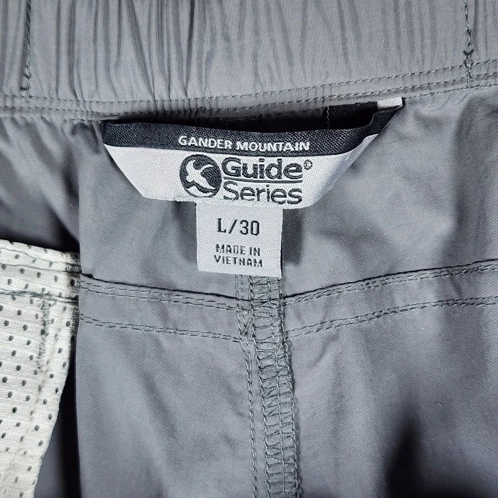 Gander Mountain Cargo Pants Mens L/30 Gray Convertible Zip Off Hiking Never Worn